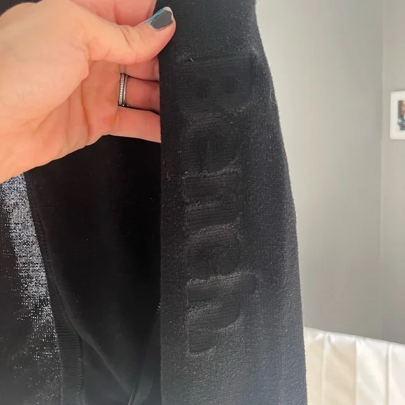 Bench Sweater - Picture 3 of 5